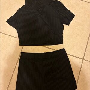 Medium crop top and shorts set